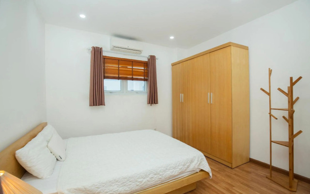 Sumitomo Hotel & Service Apartment 20 Lane 12 Dao Tan