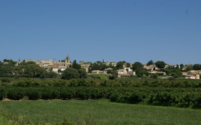 Beautiful Holiday House With Airco and Private Pool Near Uzès