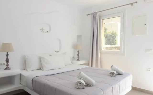 Sea & Stone Residence