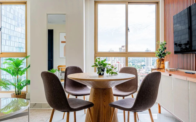w Amazing 1BR in Obarrio