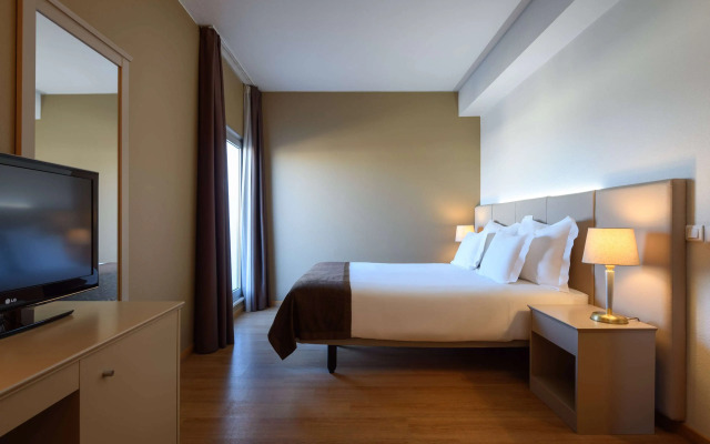 TRYP by Wyndham Porto Centro Hotel