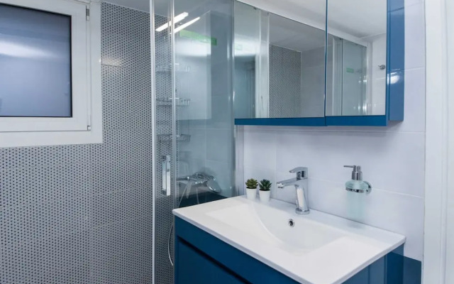 Boutique Stylish 1 Bd Apt in Patisia