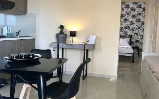 Nautica Hotel Apartments