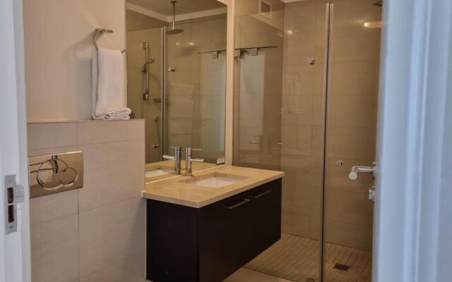 The Crystal - Spectacular sea Views in Camps Bay