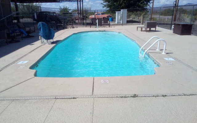 Rodeway Inn Copper Stay Benson AZ I-10 Exit 304