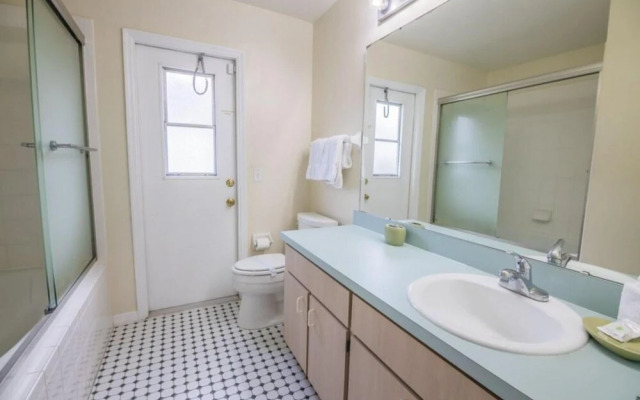 Peter s Creekside Vacation Home