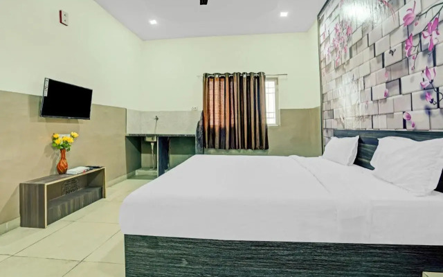 Oyo Flagship 805571 Hotel New Ss Palace.