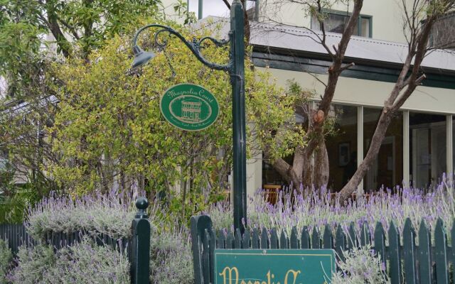 Magnolia Court Boutique Hotel Melbourne