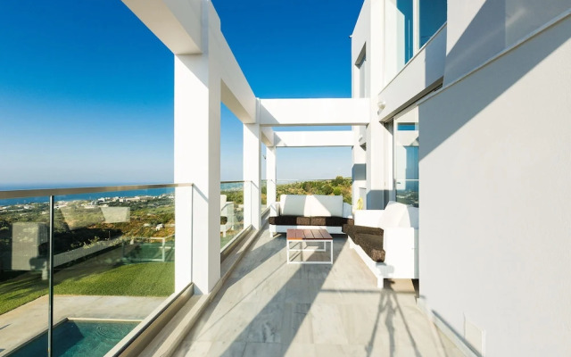 Villa O2 - With Private Heated Pool