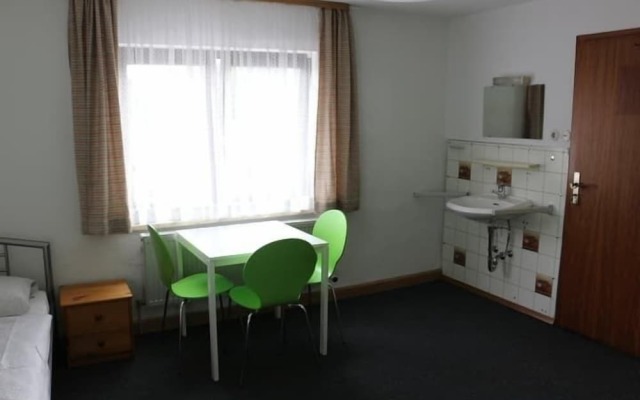 Apartment One Hostel - Bischofsmais