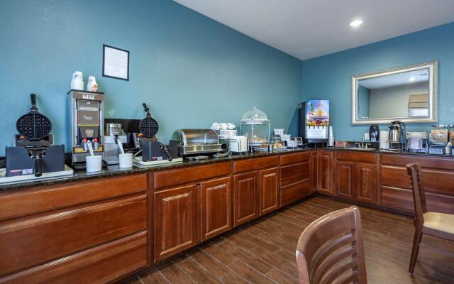 Sleep Inn & Suites Hays I-70