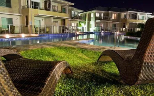 Pacific Blue Apartment 142, 265 Sandy Point Road