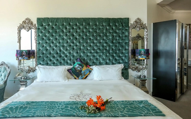 Misty Waves Boutique Hotel