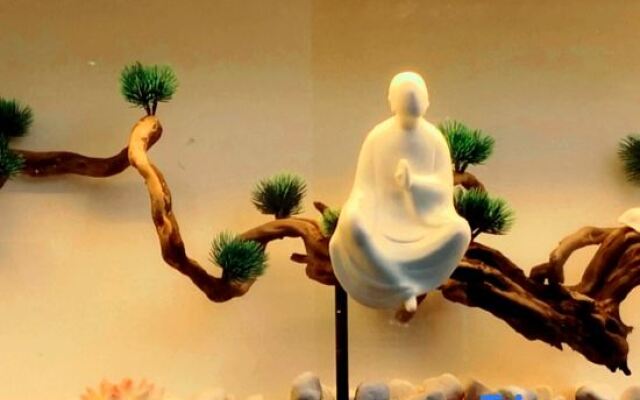 Yishan Jiushe Hostel