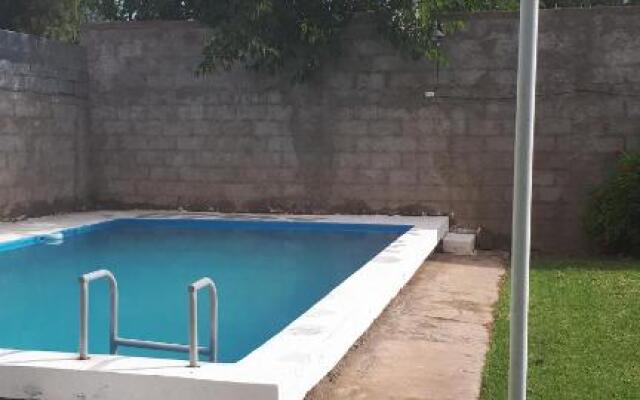 Casa con Piscina