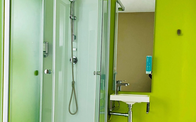 smart & beautiful GUESTHOUSE