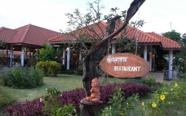 Sailom Resort Bangsaphan Prachuabkirikhan
