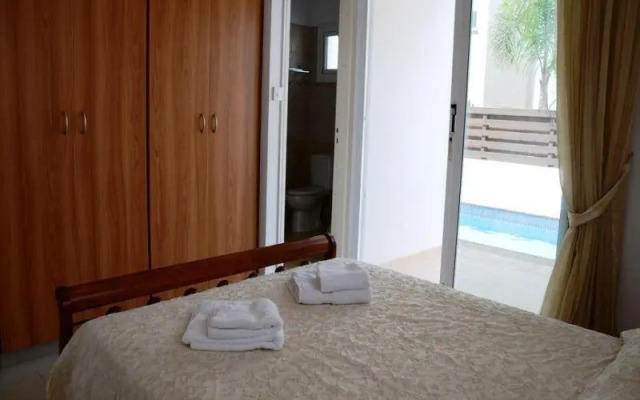 Blue River Apartment