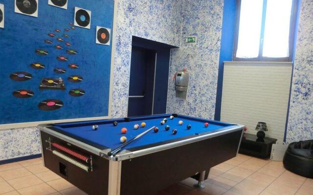 Mario Spagnoli - Hostel
