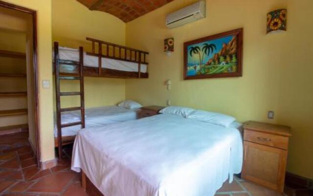 Posada Las Flores Vacation Villas