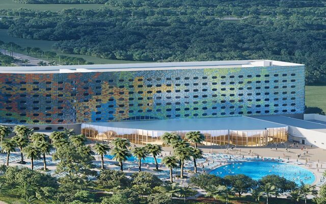 Universal Stella Nova Resort