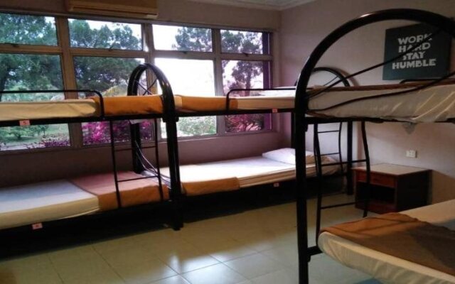 Felda Residence Trolak
