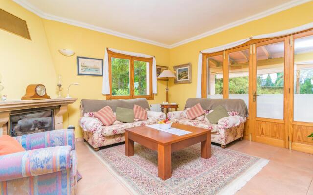 SON PAX Petit - Villa With Private Pool in Palma. Free Wifi