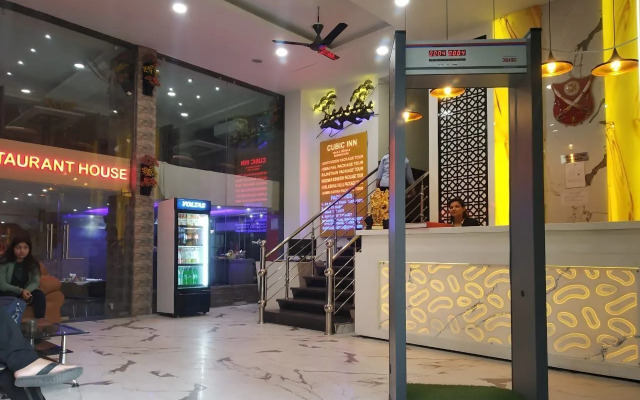 Hotel Mahajan Internatioanal