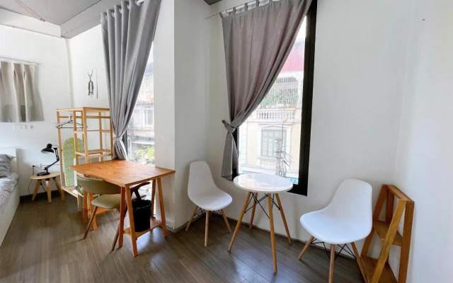 6 Le Thanh Tong Building