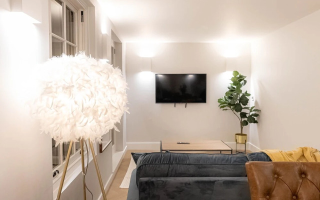 Three Bed Apts near Spitalfields Mkt