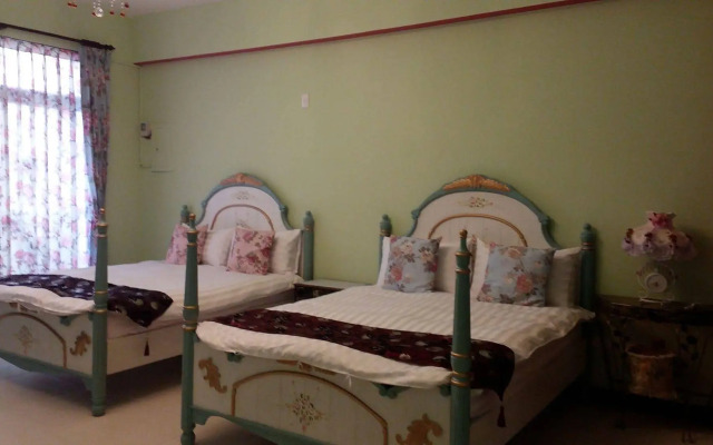 Pisces 82 Home B&B