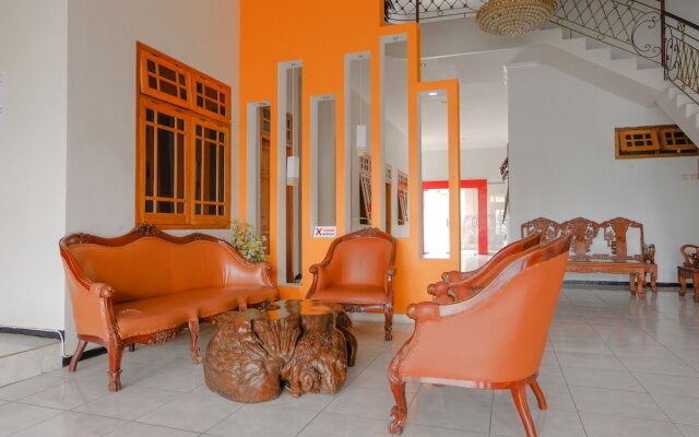 OYO 1362 Ciliwung Family Residence