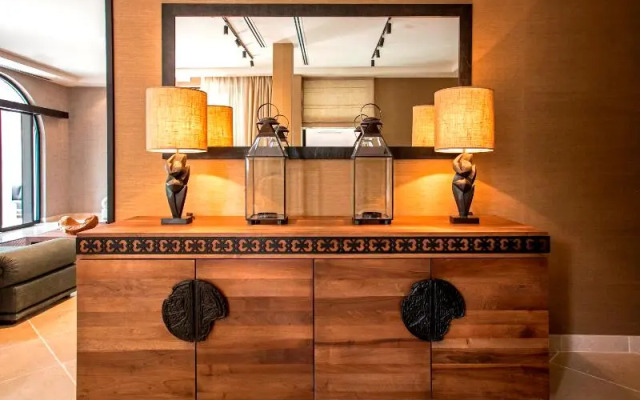 Adiya Signature Hotel