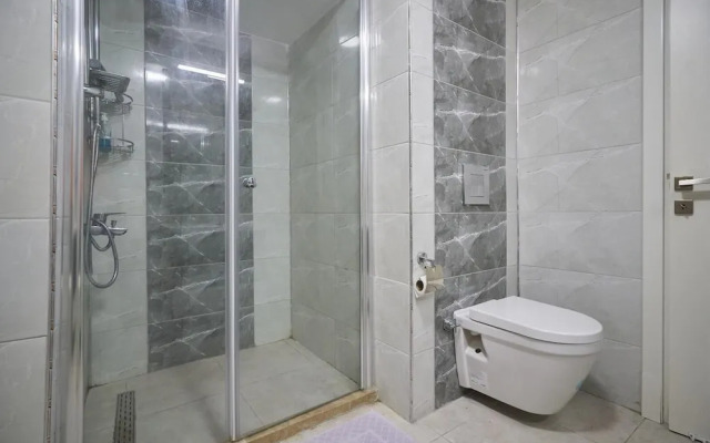 Amazing Penthouse Apartment With Rooftop Pool&bar