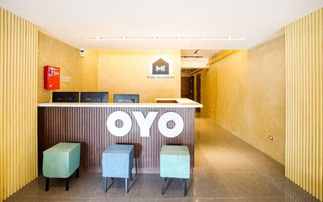 OYO 188 Mikos Residences Bonifacio