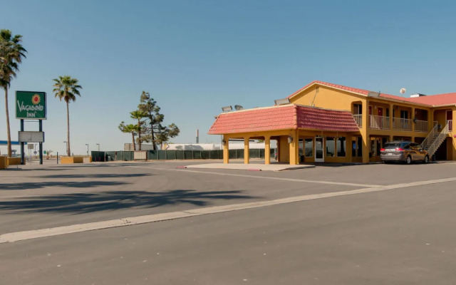 Rodeway Inn Near I-5