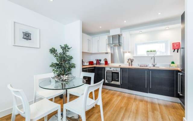 Roomspace Serviced Apartments - Abbot's Yard
