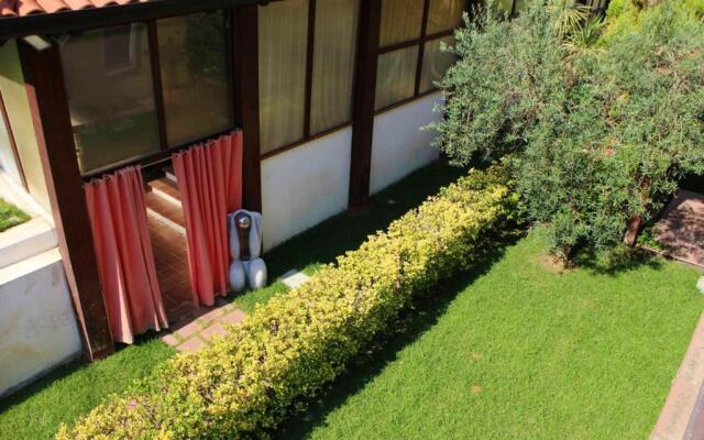 2 bedrooms appartement with enclosed garden and wifi at Nicolosi