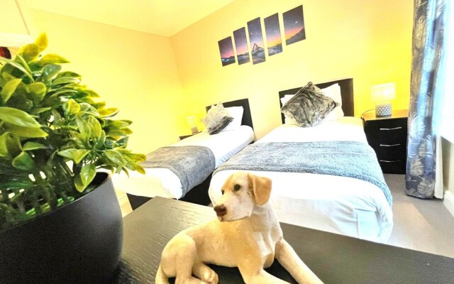 The Haywood, Beautiful 2 -bed Apartment in Beeston