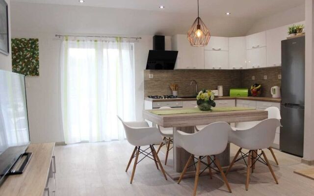 Holiday Home Ela