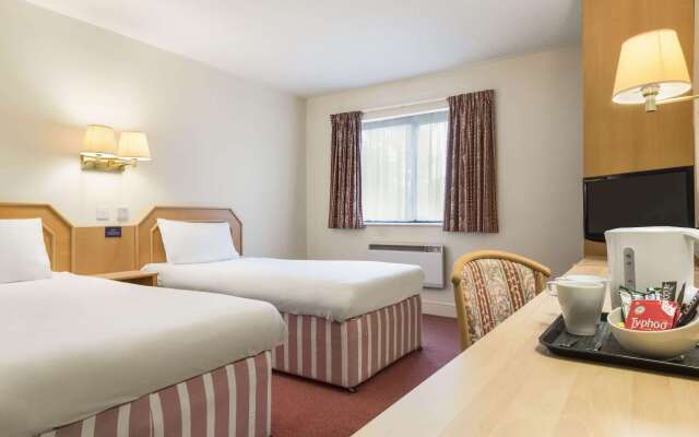 Days Inn By Wyndham Chesterfield Tibshelf