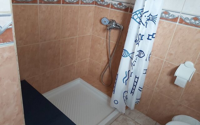 Flipper Top Suites