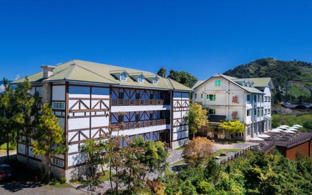 Jun Yue Hanging Garden Resort