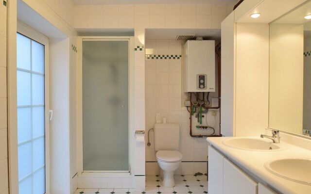 Beautifully Renovated House Centrally Located