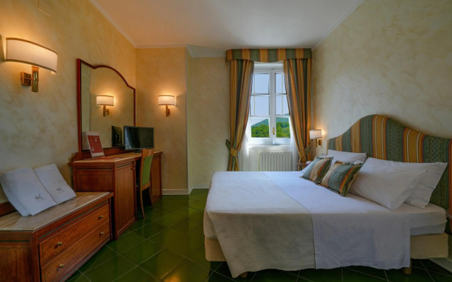 Hotel Scapolatiello
