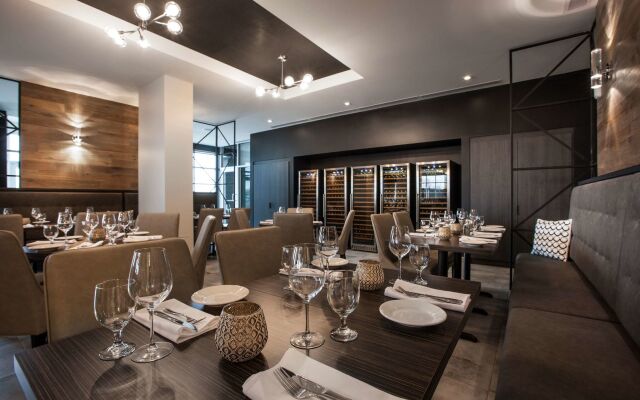 Imperia Hotel & Suites Boucherville