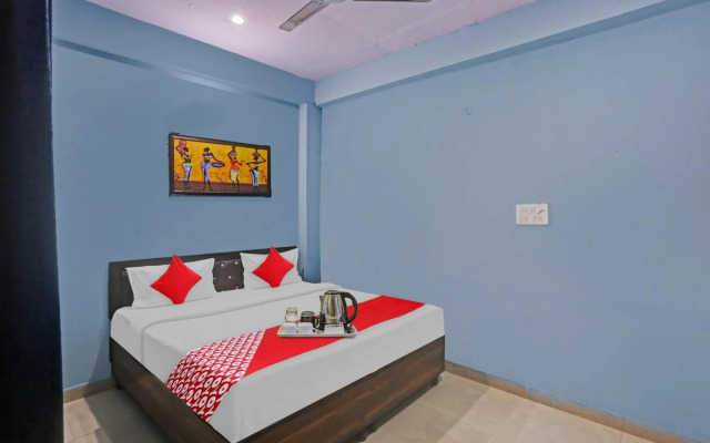 OYO Flagship 70113 Hotel Urban Villa