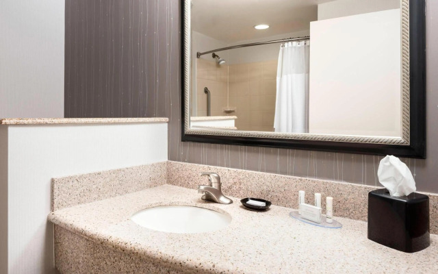 Courtyard by Marriott Columbia Missouri