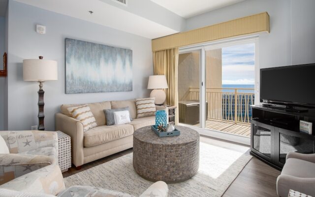 Luau II 6932 - flr9 - 1BR 1BA - (4)