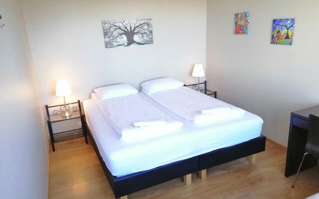 Lyngas Guesthouse